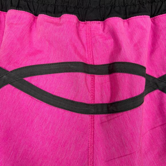 Lululemon Tracker Shorts Paris Pink Black Women's Size 4 Running Gym Activewear - Picture 6 of 11